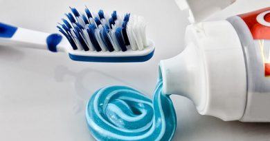 Everyday Vietnamese phrases on types of toothpaste